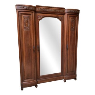 Vintage Art Deco Wardrobe in Walnut, 1930 For Sale