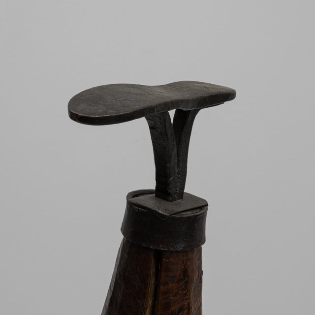1900s French Industrial Brown Metal Shoe Anvil - Found Object Decor For Sale - Image 12 of 18