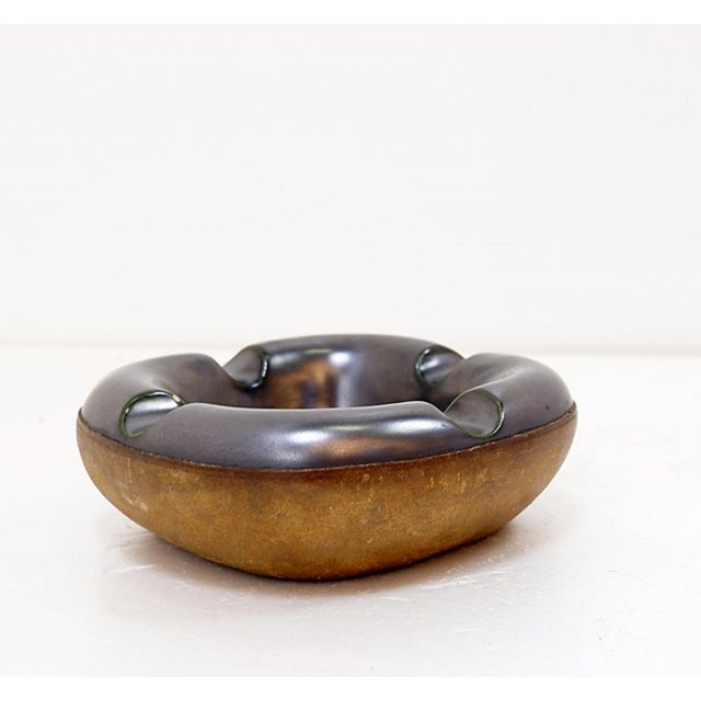 Mid-Century Modern Ashtray in Glazed Ceramic and Leather from Longchamp, France, 1950s For Sale - Image 9 of 10