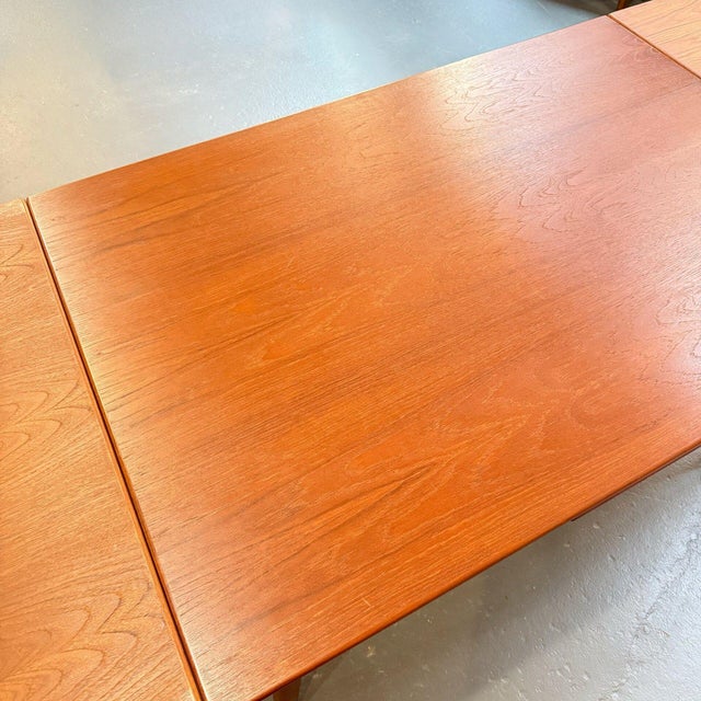 1950s Rare Teak Dining Table by Peter Hvidt & Orla Mølgaard-Nielsen For Sale In Philadelphia - Image 6 of 10