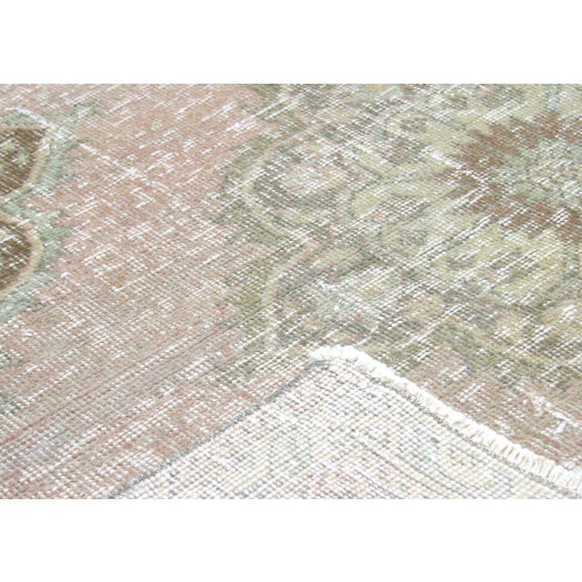 1960s Turkish Oushak Rug For Sale - Image 4 of 6