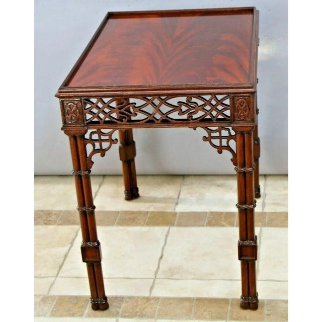 Williams-Sonoma 1990s Vintage Williams Sonoma Coffee Table Flame Mahogany Top With Trellis Pierce Carved Style Apron For Sale - Image 4 of 10