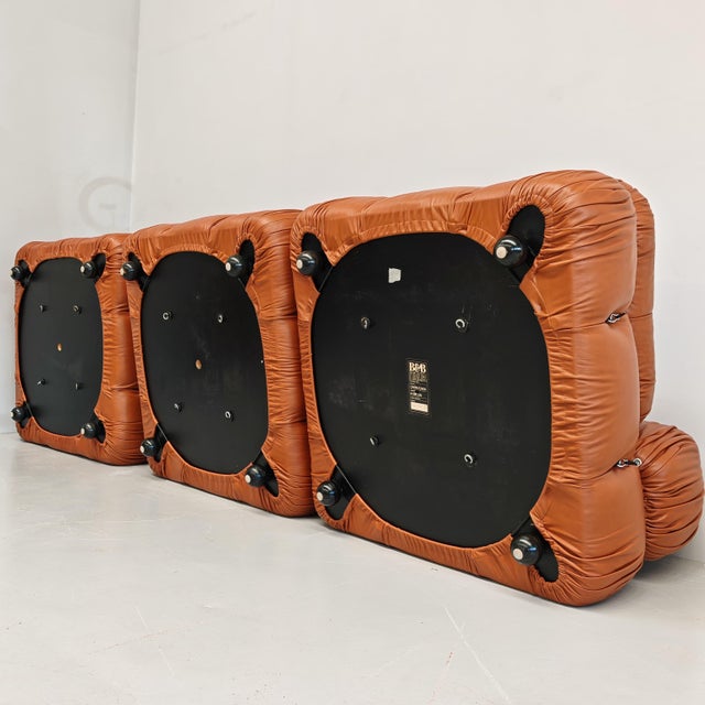 Large Leather Camaleonda Sofa by Mario Bellini for B&B, 1970s, Set of 5 For Sale - Image 15 of 16