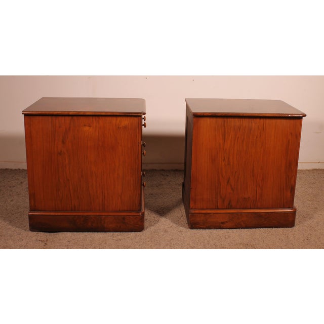 19th Century Walnut and Burl Walnut Bedside Tables, Set of 2 For Sale - Image 6 of 13