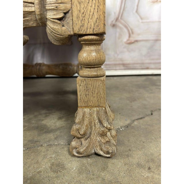 Late 19th Century Pair of Exceptional Spanish Baroque Throne Armchairs With Hand-Carved Lion Heads For Sale - Image 5 of 18