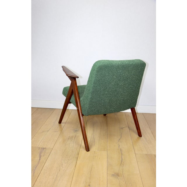 Forest Green Green Bouclé Bunny Lounge Chair attributed to J. Chierowski, 1970s For Sale - Image 8 of 13