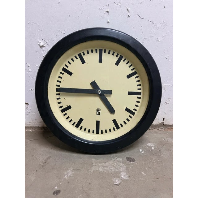Industrial Large Industrial Factory Clocks from GW, East Germany, 1960s For Sale - Image 3 of 9