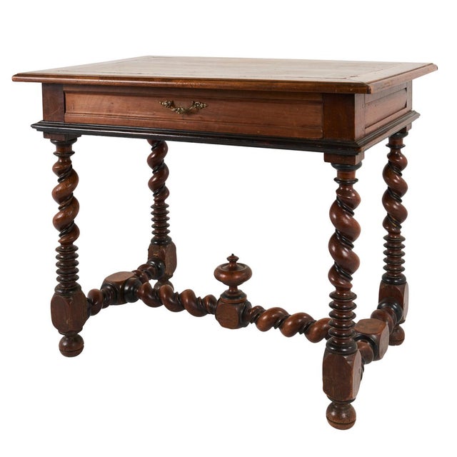 This 18th-century Portuguese side table is a handsome and versatile piece featuring wonderful spiral turned legs and a...