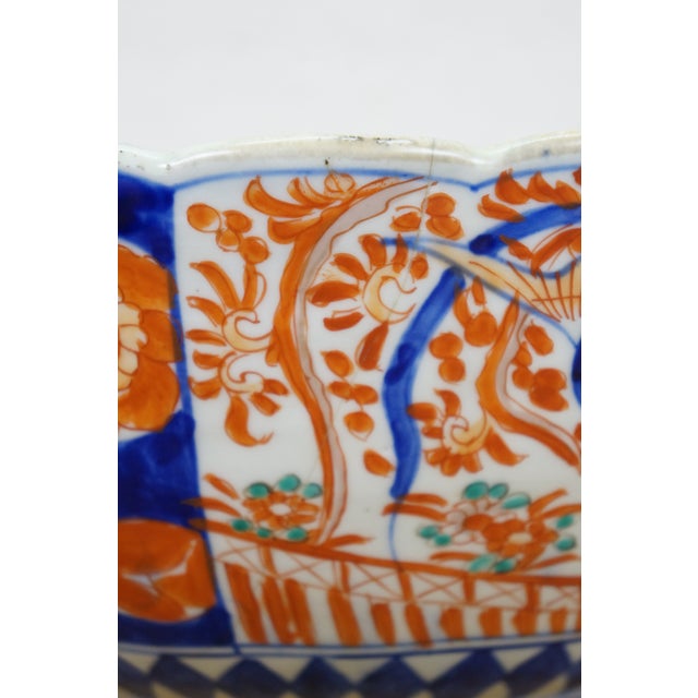 Antique Japanese Meiji Imari Porcelain Scalloped Edge Bonsai Tree Bowl For Sale - Image 6 of 13