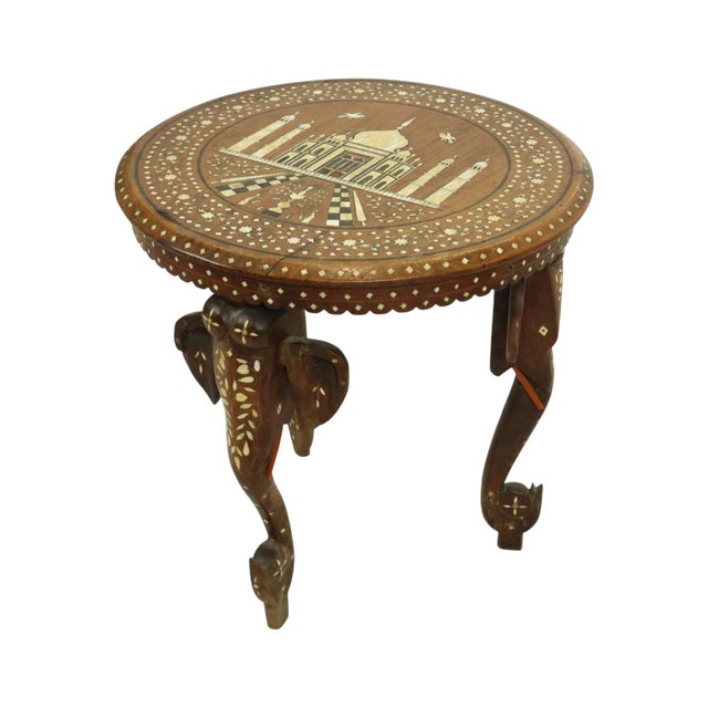 Anglo-Indian Taj Mahal Side Table in Teak, 1950s For Sale - Image 4 of 18
