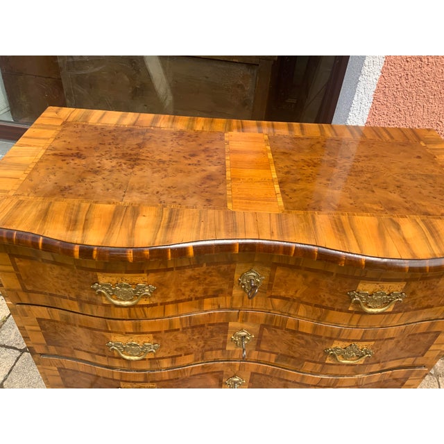 Baroque Baroque Saxony Walnut and Maple Chest of Drawers, 1760s For Sale - Image 3 of 15