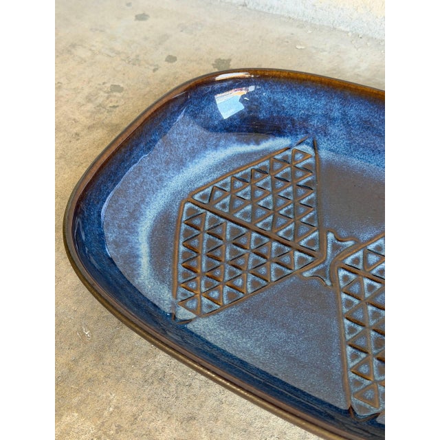 Einar Johansen Einar Johansen Soholm Ceramic Serving Platter Deep Blue Triangle Pattern Denmark Mid-Century Modern 1960s For Sale - Image 4 of 10