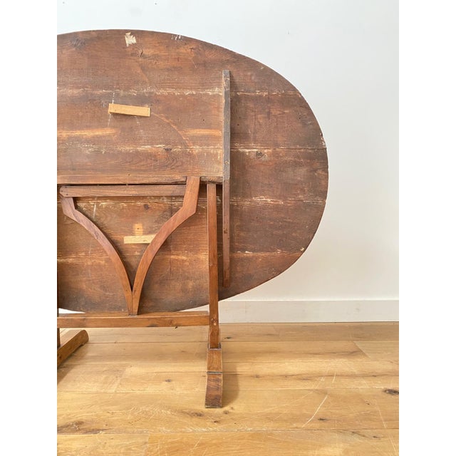Oval Shaped Vendange Table For Sale - Image 5 of 8