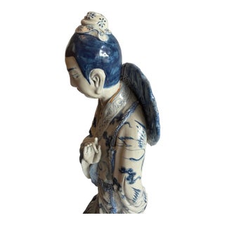 Antique Chinese Porcelain Immortal Statue, Blue & White China Crab Figural For Sale