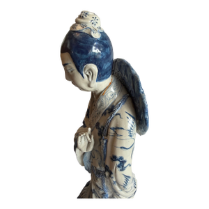 Antique Chinese Porcelain Immortal Statue, Blue & White China Crab Figural