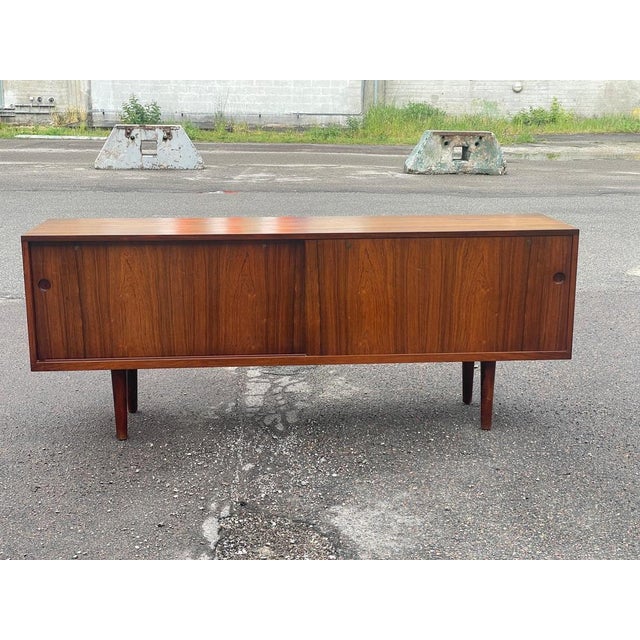 Mid-Century Danish Sideboard Model Ry-26 Designed attributed to Hans Wegner, 1953 For Sale - Image 4 of 18