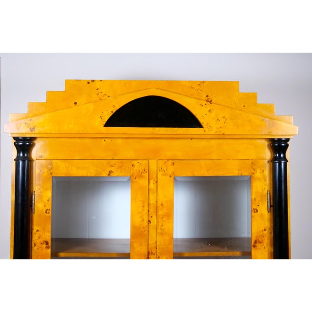 Early 19th Century Antique Biedermeier Style Vitrine Cabinet, Central Europe, Circa 1820–1840 For Sale - Image 5 of 10