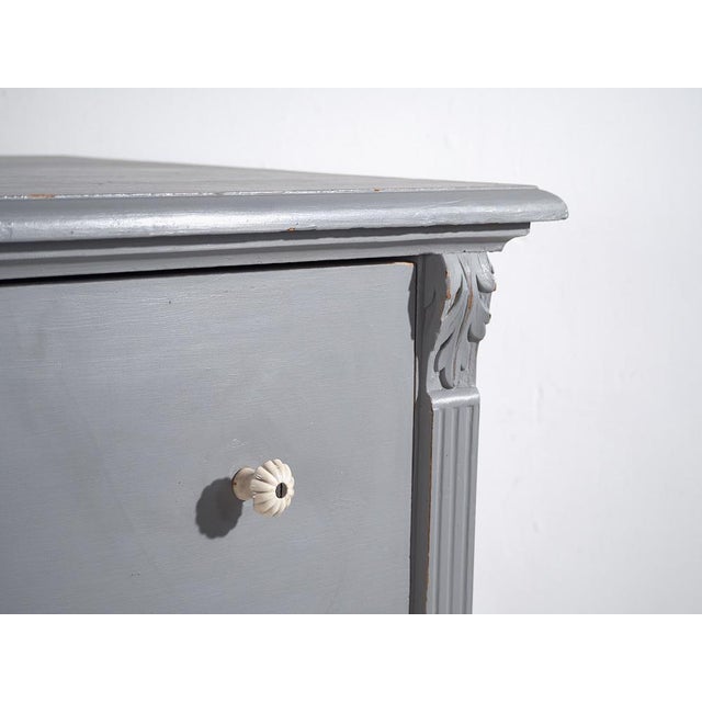 Gray Chest of Drawers, 1920s For Sale - Image 4 of 15
