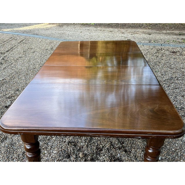 Brown Victorian Extendable Dining Table and Chairs in Mahogany, Set of 7 For Sale - Image 8 of 18