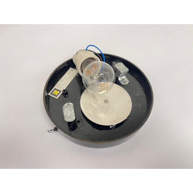 - around 1970s - Perfect original condition - one bulb any wattage - US compatible jr This piece is attributed to the...