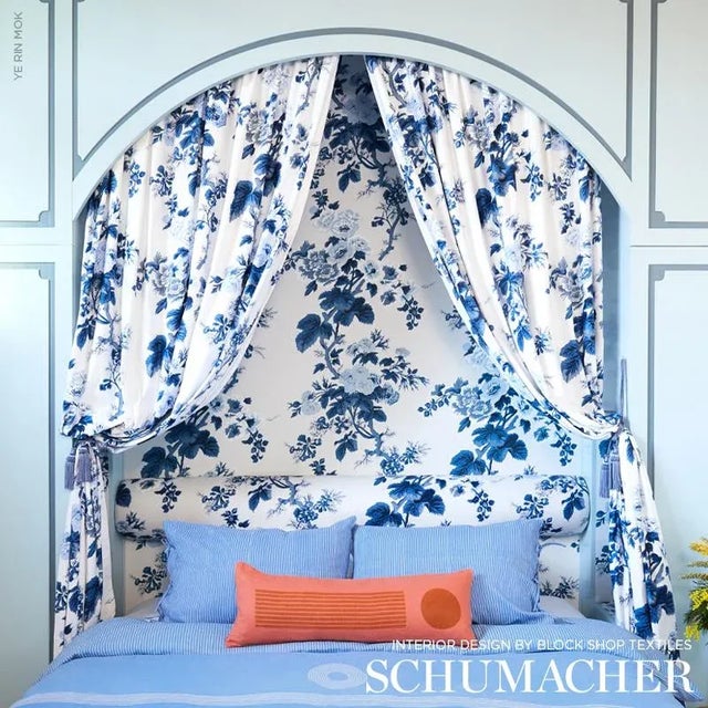 Contemporary Sample- Schumacher Pyne Hollyhock Fabric in Indigo For Sale - Image 3 of 3