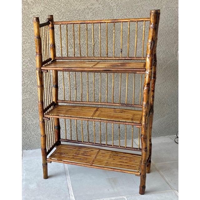 Cabin Mid 20th-Century 3-Tier Tortoiseshell Bamboo Bookshelf – Folds Flat for Storage For Sale - Image 3 of 18