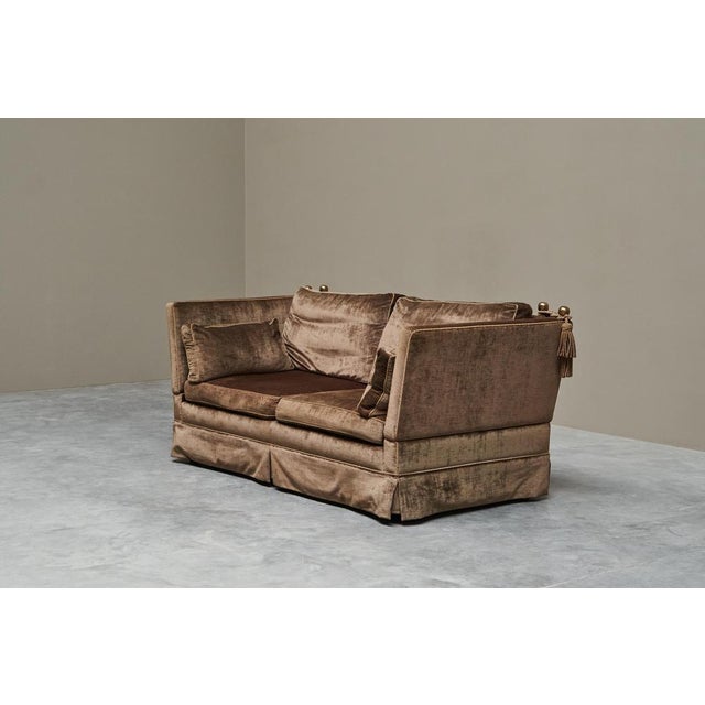 Mid-Century Folding Down Knole Sofa in Velvet and Brass, 1960s For Sale - Image 9 of 14