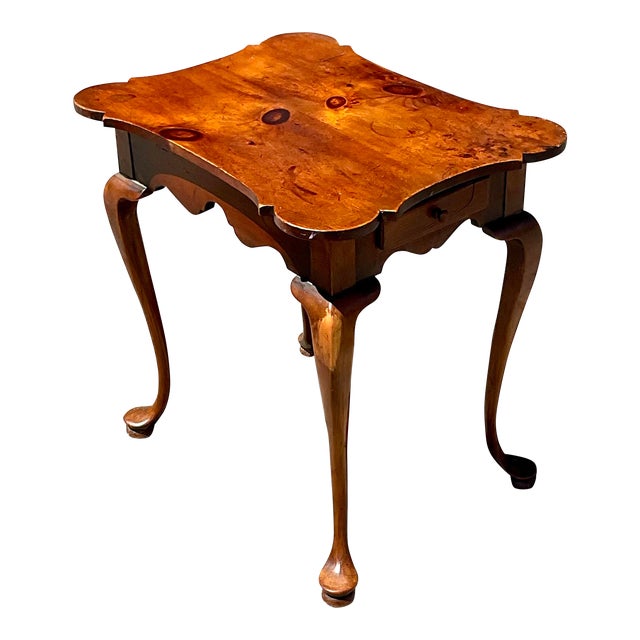 Mid 20th Century Vintage Traditional Knotty Pine Side Table For Sale