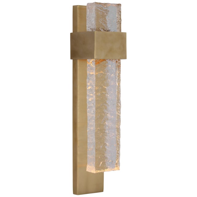 Transitional Marie Flanigan for Visual Comfort Signature Brock Medium Sconce in Soft Brass & Clear Wavy Glass For Sale - Image 3 of 4