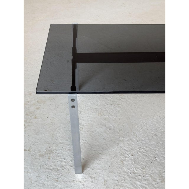 1960s Robin Day Alpha Coffee Table in Smoked Glass attributed to Robin & Lucienne Day for Hille, 1960s For Sale - Image 5 of 13