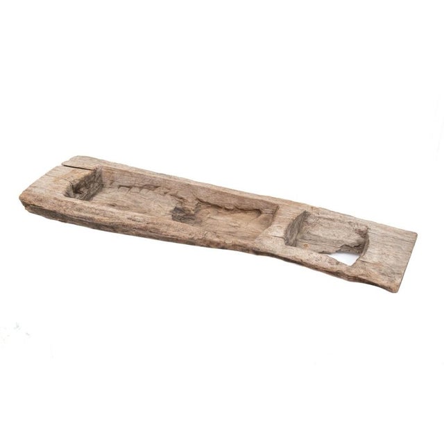Wood 19th Century Hand-Carved Wood Double Trough in Distressed Style For Sale - Image 7 of 8
