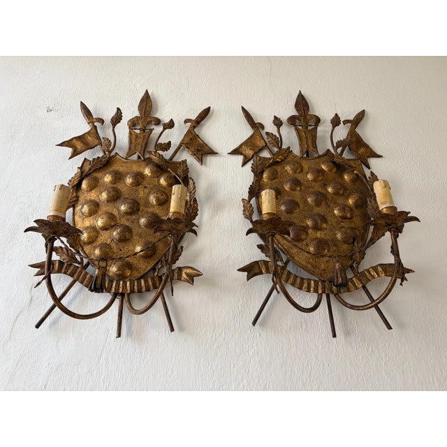 Housing 2 lights each. These will be rewired with certified UL US sockets for the USA and appropriate sockets for every...