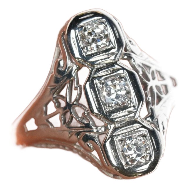 sz4 Antique Diamond 18k White gold filigree ring For Sale
