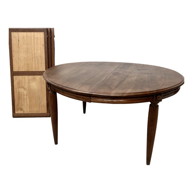 Art Deco Table in Walnut, 1930s For Sale