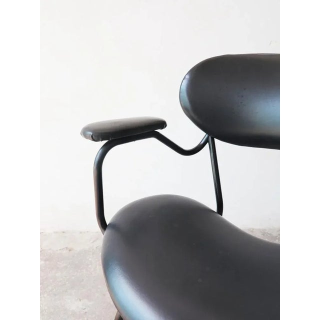 Mid-Century Black Painted Iron Frame and Black Skai Armchair by Gastone Rinaldi, 1950s For Sale - Image 4 of 9