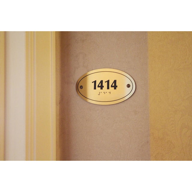 Waldorf Astoria English Regency Marble Mantel With Cherub Figures For Sale - Image 13 of 13