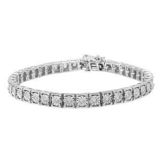 .925 Sterling Silver 1/4 Cttw Diamond Link Bracelet (I-J Color, I2-I3 Clarity) - Size 7.25" For Sale
