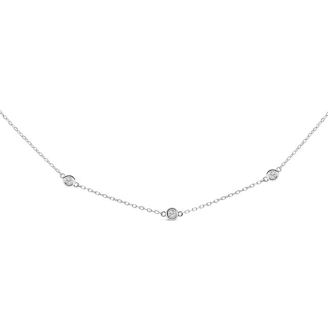 Discover the epitome of grace with this 14K white gold necklace, intricately crafted to adorn your neckline with the...