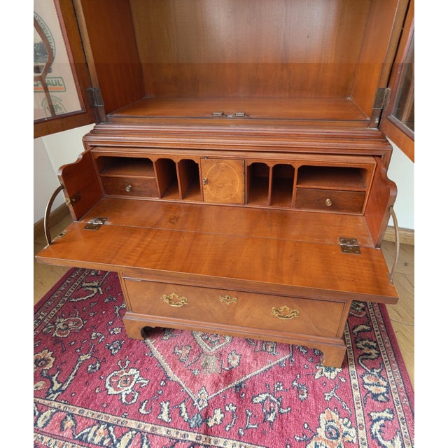 Henredon Late 20th Century Henredon Secretary / Cabinet For Sale - Image 4 of 11
