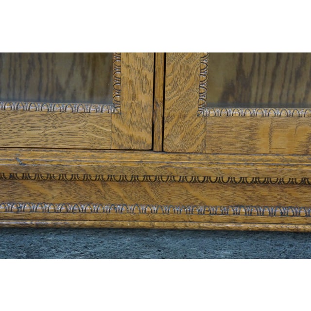 Antique American Renaissance Revival Quartersawn Oak Bookcase Display Cabinet For Sale - Image 10 of 18