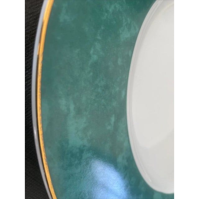 Contemporary French Designer "Guy Degrenne" Limoges Emeraude Chop/Chargers Set of 4 For Sale - Image 4 of 8