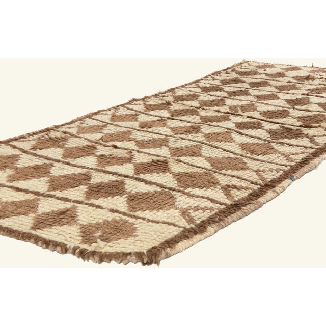 22064 Vintage Azilal Moroccan Rug, 03'03 x 07'04. The Enduring Emblem: A Vintage Azilal Moroccan Masterpiece of Sacred...