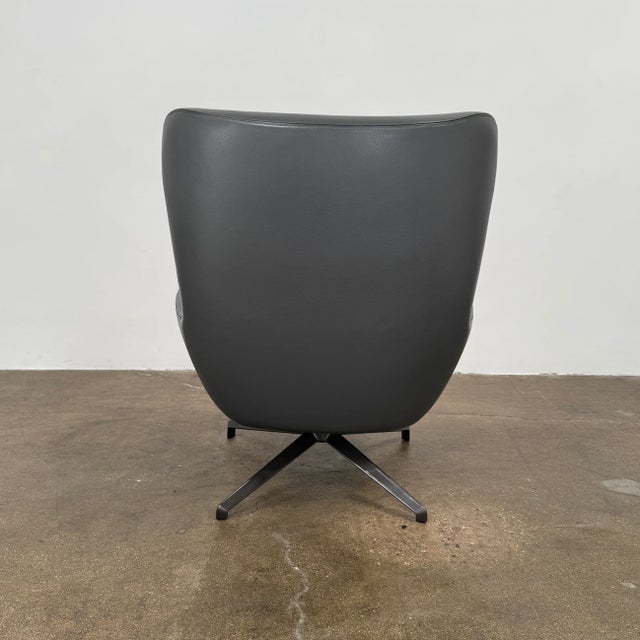 2020s Minotti Jensen Swivel Armchair For Sale - Image 5 of 7