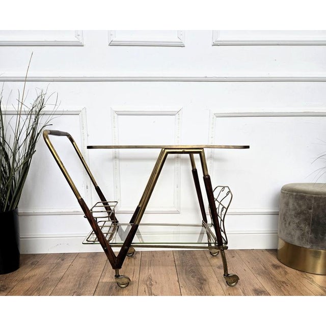 Black Mid-Century Italian Art Deco Style Wood and Brass Dry Bar Cabinet by Paolo Buffa, 1950s For Sale - Image 8 of 11