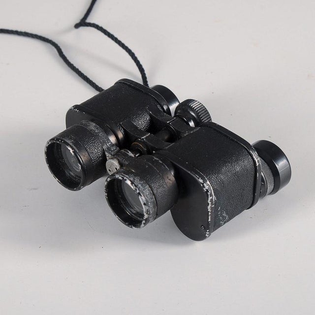 These compact vintage Porro prism binoculars, model Primus 6x25, date back to the mid-20th century and are a true...