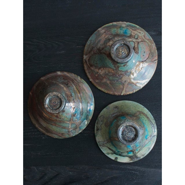 Vintage Modernist Abstract Hand-Thrown Ceramic Bowls, 1990s, Set of 3 For Sale - Image 6 of 13