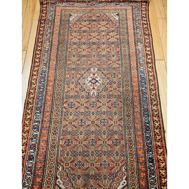 Antique Persian Serab Camelhair Runner, Geometric Pattern, Wool, 1890s For Sale In Chicago - Image 6 of 12