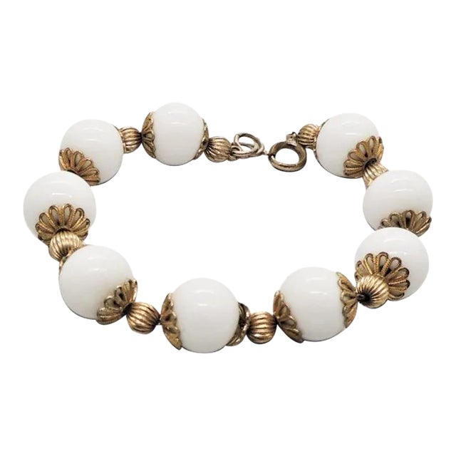 Vintage 1950s Signed Napier Goldtone White Resin Bead Bracelet For Sale