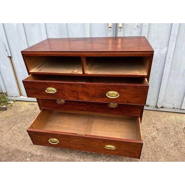 Wood Early 19th Century.Federal Style Mahogany Chest of Drawers. For Sale - Image 7 of 12