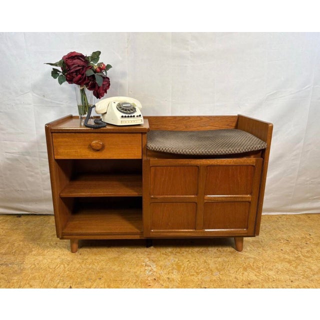 Mid-Century Teak Telephone Seat from Nathan, 1960-1970 For Sale - Image 9 of 10